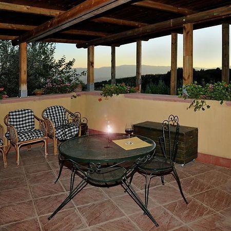 Agriturismo La Casella Castelfranco di Sopra ภายนอก รูปภาพ