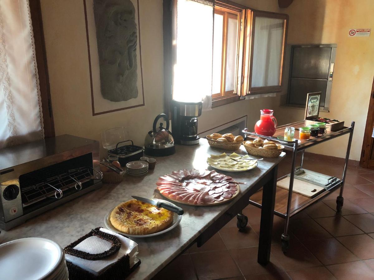 Agriturismo La Casella Castelfranco di Sopra ภายนอก รูปภาพ