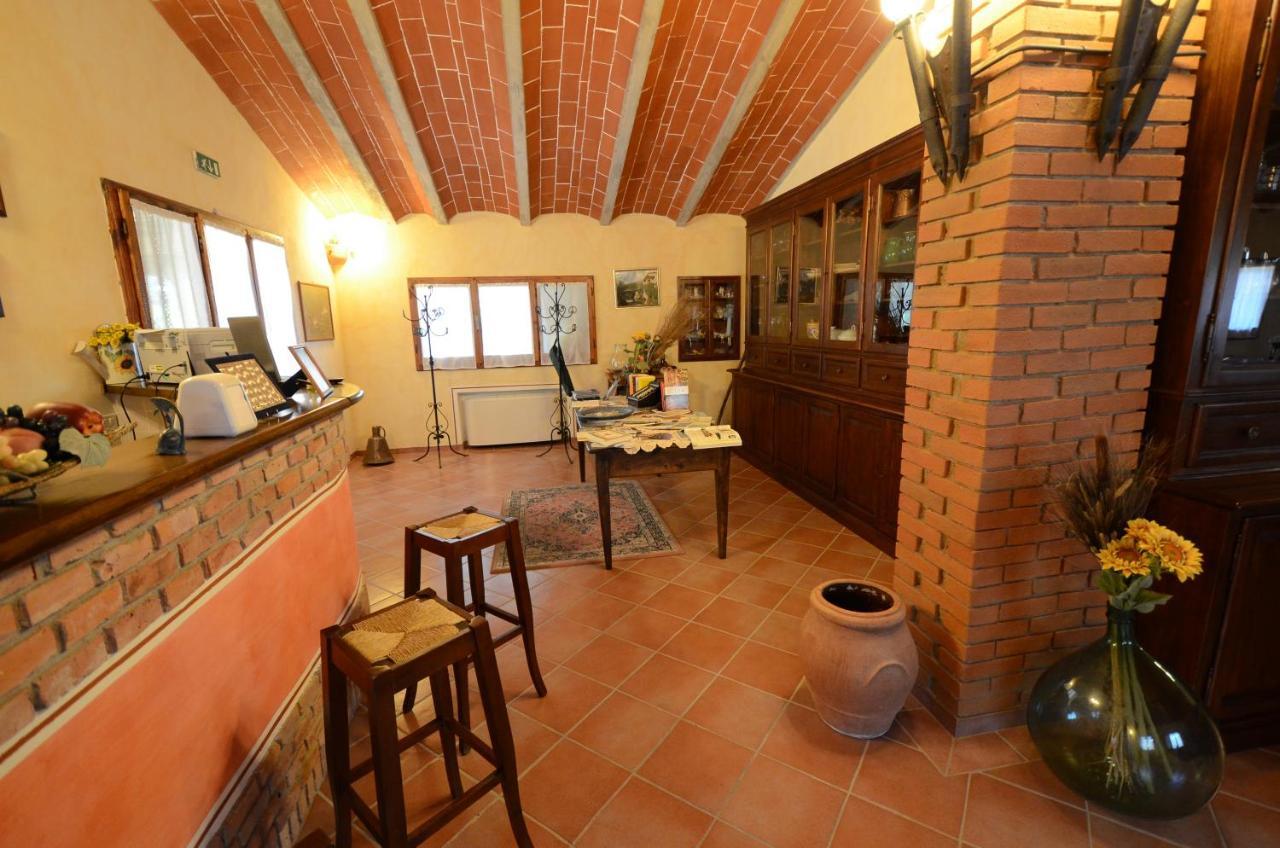 Agriturismo La Casella Castelfranco di Sopra ภายนอก รูปภาพ